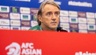 روبرتو مانشيني مدرب المنتخب السعودي