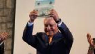 «جائزة تراجان».. تكريم إيطالي جديد لـ زاهي حواس «سفير الآثار المصرية»