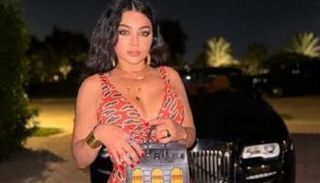 حقائب هيفاء وهبي