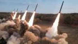 موجة صواريخ كورية شمالية.. هل بدأت عملية «الثمن الباهظ»؟