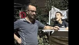 تركي يصمم مجسما متنقلا لابنه