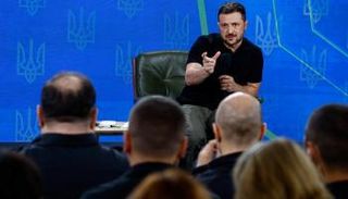 الرئيس الأوكراني فولوديمير زيلينسكي 