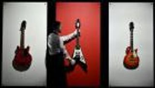 بيع جيتار نويل جالاجر بـ130 ألف استرليني