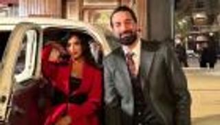 مكالمة من أحمد السقا لأحمد حاتم وآية سماحة بعد نجاح «عمر أفندي»