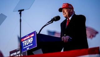 الرئيس الأمريكي السابق دونالد ترامب