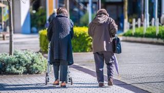 الشيخوخة تلهب التحديات الاقتصادية في الدول المتقدمة