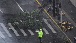 آثار إعصار "بيبينكا" 