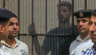 أحمد فتوح في قفص المحكمة