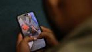 «سقط» رغم حذر حزب الله.. كيف يعمل «بيجر»؟