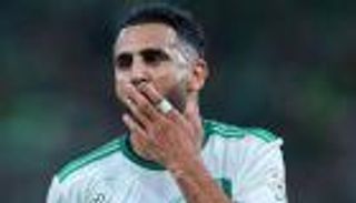 519 دقيقة من الصيام.. ما سر البداية الكارثية لموسم رياض محرز؟