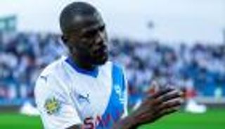 سر غياب كوليبالي عن قمة الهلال والاتحاد في الدوري السعودي