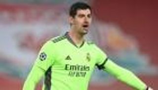 من برشلونة إلى ريال مدريد.. خطايا الحراس عرض مستمر