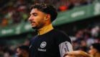 بعد ربطه بمحمد صلاح.. عمر مرموش يحسم مستقبله