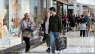 تراجع معنويات المستهلكين في أمريكا.. أكبر انخفاض في 3 سنوات