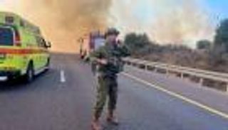 صواريخ حزب الله تستهدف تل أبيب للمرة الأولى منذ أكتوبر الماضي 