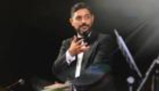 لأول مرة.. الموسيقار المصري هاني فرحات يقود أوركسترا عالمية في لندن