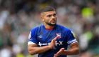 رغم إشارة حسام حسن.. سام مرسي يفتح باب العودة لمنتخب مصر