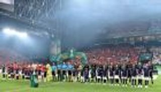 أديبايور يحتفل مع الأبطال.. 6 مشاهد تلخص ليلة تتويج الزمالك بالسوبر الأفريقي