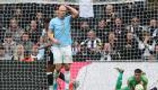 الصدارة في خطر.. نيوكاسل يفسد سلسلة مانشستر سيتي التاريخية