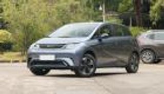 سر استدعاء «بي واي دي» لـ97 ألف سيارة كهربائية