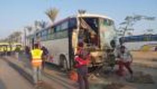 30 مصابا جراء حادث سير مروع في مصر