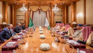 وزيرا الخارجية والدفاع السعوديان في لقاء مع نظيريهما السوريين بالرياض