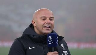 أرني سلوت مدرب ليفربول