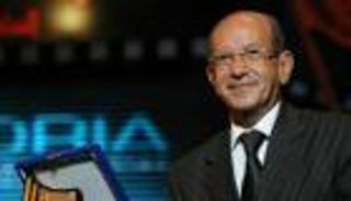 حقيقة إصابة لطفي لبيب بسرطان في الحنجرة