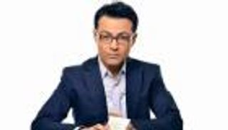 تطورات الحالة الصحية للإعلامي محمد سعيد محفوظ بعد تعرضه لحادث سير