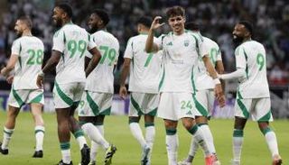 مشاهدة مباراة الأهلي والشباب اليوم