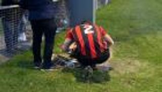 ليلة صناعة التاريخ.. لاعب «كهربائي» ينقذ مباراة من الإلغاء (فيديو)