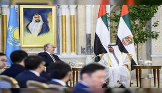 محمد بن زايد آل نهيان ورئيس كازاخستان