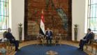 الأمن ودعم الحل السلمي في ليبيا.. السيسي يستقبل حفتر بالقاهرة