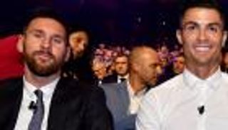 بـ«قاعدة خاصة».. فيرغسون يحسم صراع الـGOAT