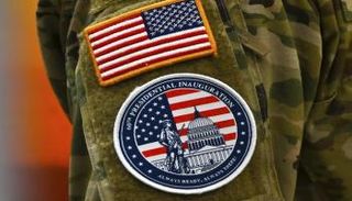 شارة الحرس الوطني خلال مراسم التنصيب