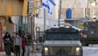 «الجدار الحديدي» يخنق جنين.. 8 قتلى فلسطينيين في «اجتياح» إسرائيلي