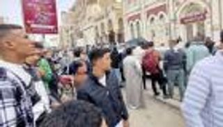 مقتل ضابط وإصابة 5 شرطيين.. تفاصيل حادث بنك الفيوم في مصر