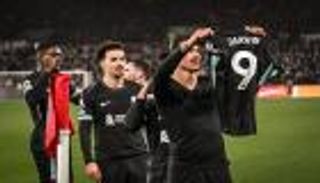 داروين نونيز.. البديل «القاتل» في الدوري الإنجليزي