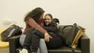 رهينة إسرائيلية عائدة من غزة «تكسر الصمت» بأول منشور