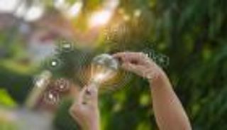 «دافوس 2025».. الأسواق الإماراتية وجهة لمشاريع مستدامة بقطاعات الاقتصاد الدائري