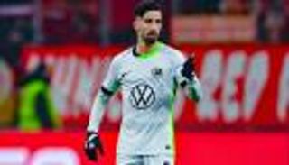 مدرب فولفسبورغ يكشف.. كيف تغلب على حاجز اللغة مع عمورة؟