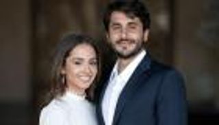 الملكة رانيا تعلن حمل ابنتها الأميرة إيمان: «القادم أغلى»