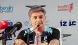 بحضور طيف زوجته.. مدرب القادسية يتحدى الهلال