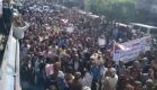 معلمون وضباط.. «ازدواجية الإخوان» تشل تعليم اليمن