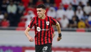 أشرف بن شرقي