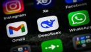 كيف أصبحت طموحات الأثرياء المغامرين كابوسا؟.. احذر سباق «ديب سيك»