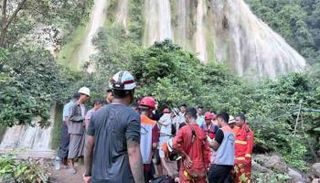 فيضان شلال في ميانمار