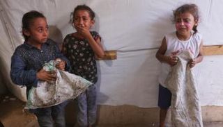 الأطفال في غزة يعانون ويلات الحرب