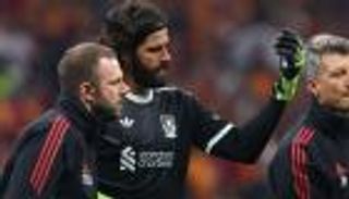 مصائب ليفربول لا تأتي فرادى.. الكشف عن مدة غياب أليسون