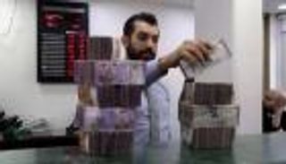 سعر الدولار اليوم في سوريا الجمعة 3 أكتوبر 2025.. استقرار الليرة